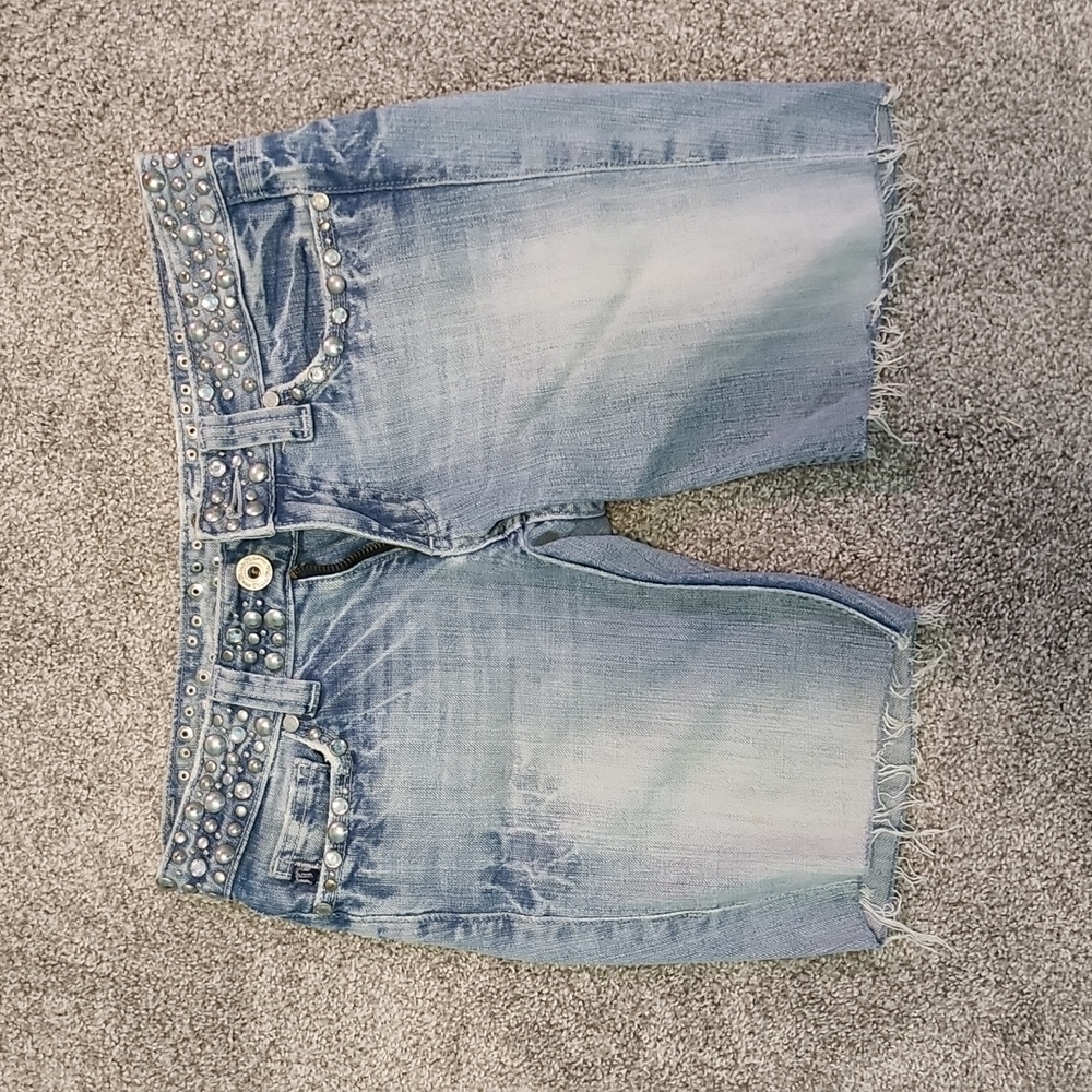 Miss Me Cut Off Jeans Size 27